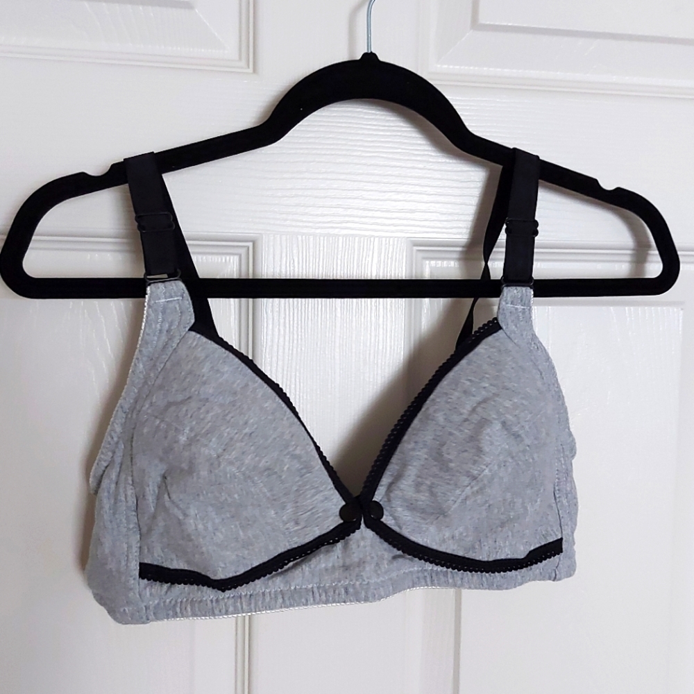 Snap Front Nursing Bra in Gray - Small